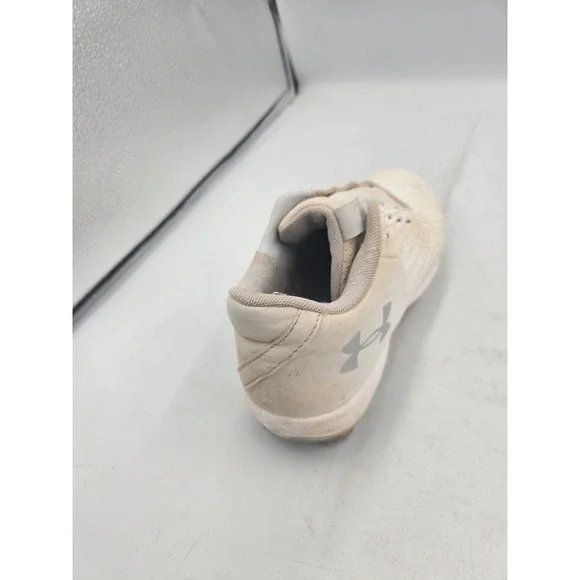Under Armour 3Y White Baseball Softball Football Soccer Cleats Used - Picture 6 of 16